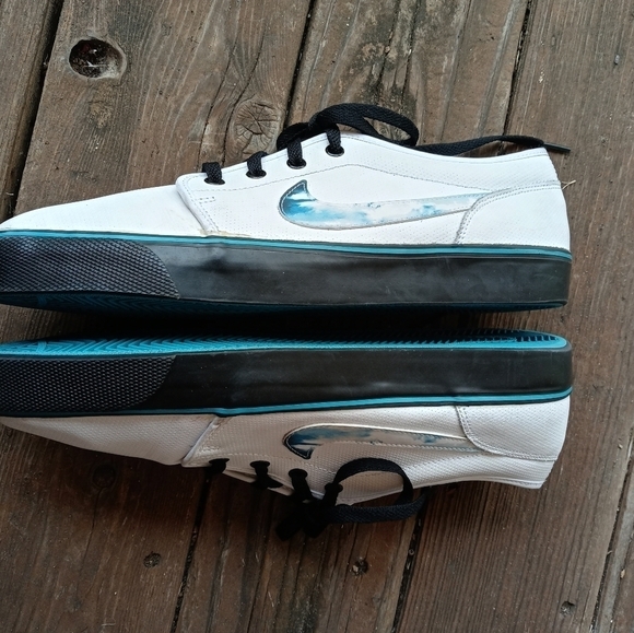 Nike Men\'s sz 12 Toki Low N7 White/Turquoise/Black main image 9